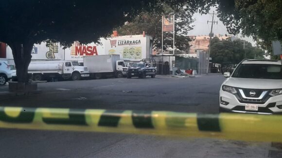 Continúa grave el policía municipal de Culiacán herido en ataque donde dos agentes murieron