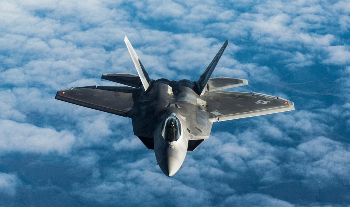 Avión bombardero F-22