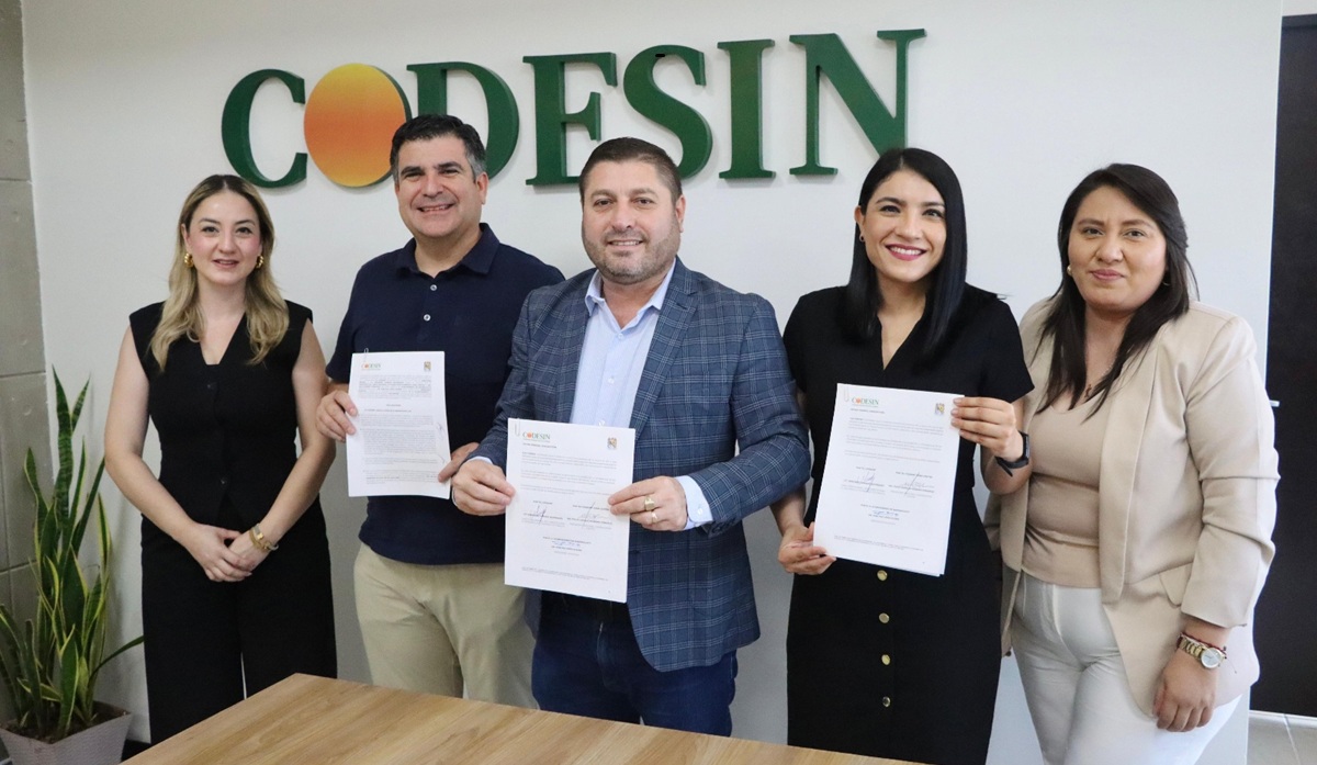 Badiraguato y Codesin firman convenio de colaboración