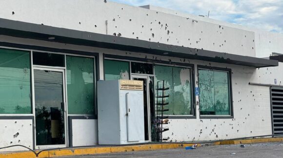 Un muerto y dos mujeres heridas, madre e hija menor de edad, el saldo preliminar en La Cruz de Elota