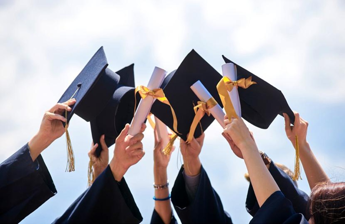 Birretes de graduación