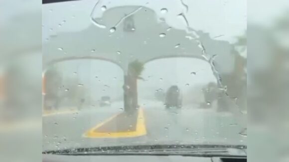 De nueva cuenta cae tremendo aguacero en Choix
