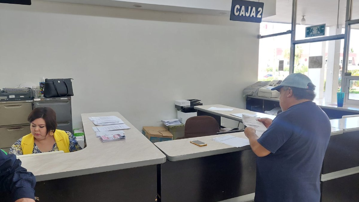 cajas de tesorería del Ayuntamiento Salvador Alvarado