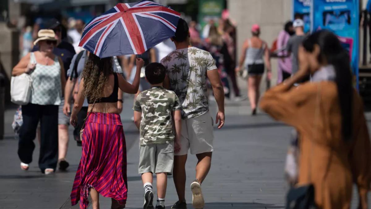 Inglaterra enfrenta su primera ola de calor del año