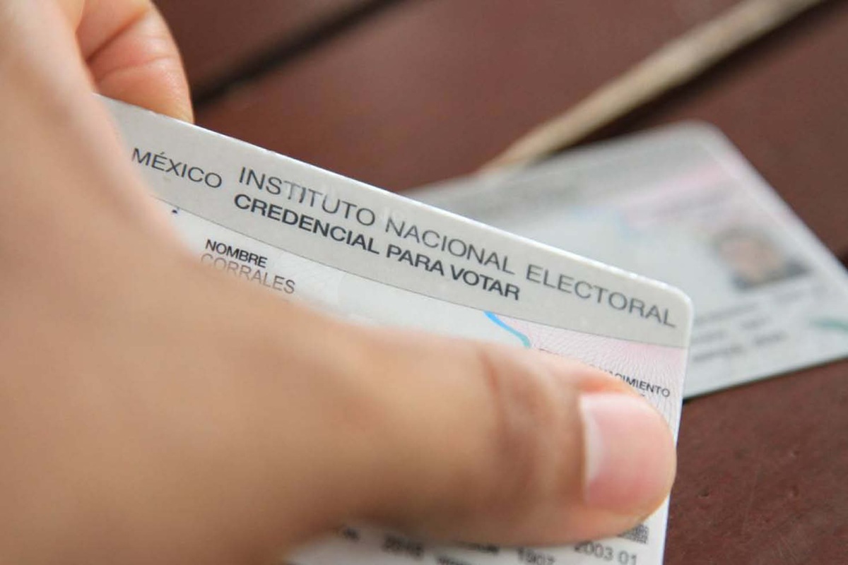 Credencial de elector del INE