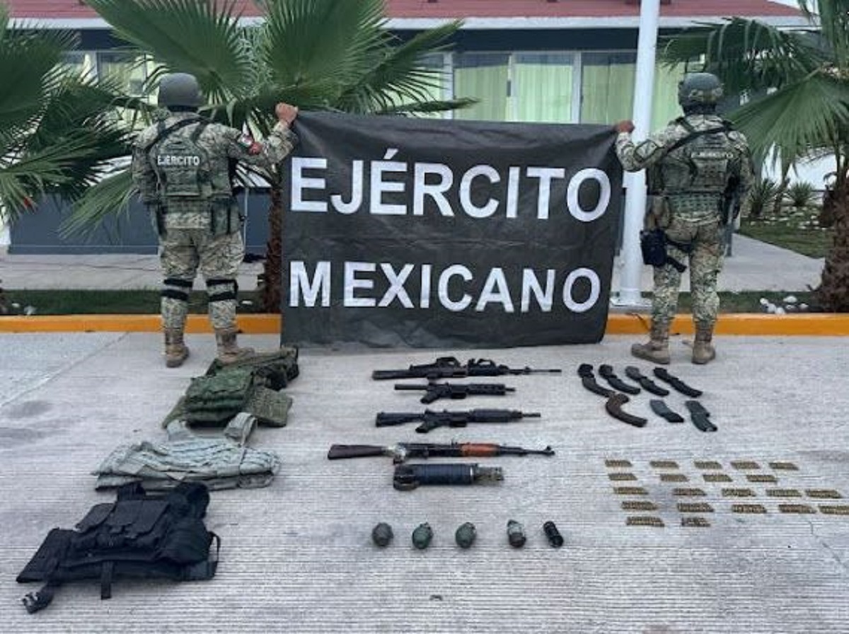Ejército y Semar aseguran arsenal en distintos operativos en Elota, Sinaloa