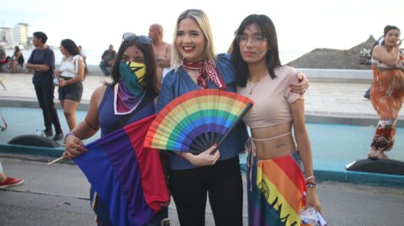 ¡Un Mazatlán arcoíris! ‘Dignidad y orgullo, sí; violencia y olvido, no’, el PRIDE 2025