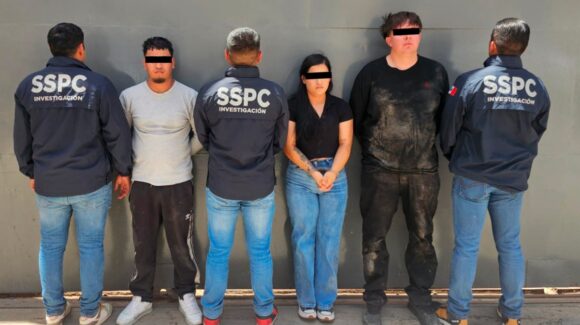 ¡Traían 110 pastillas de fentanilo! En colaboración con el FBI, detienen a 3 jóvenes en Chihuahua