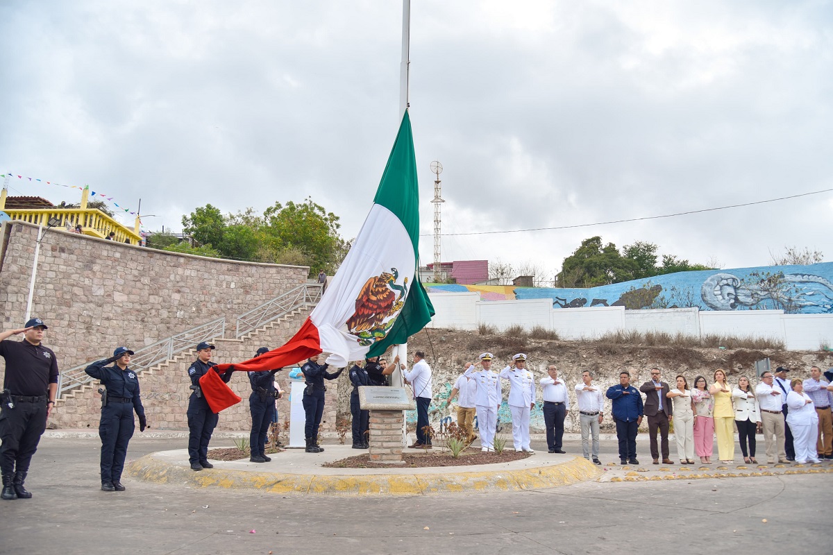 Conmemoran el Día de la Marina en el puerto de Topolopampo