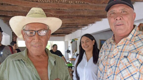 DIF El Fuerte anuncia campaña de lentes de armazón para mejorar la salud visual