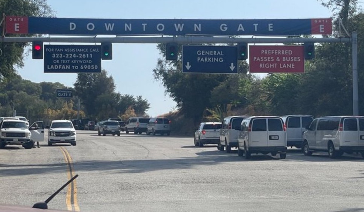 Dodgers impide entrada de agentes de ICE a su estadio