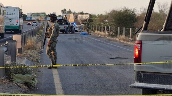 Atado de manos y con el rostro cubierto hallan ejecutado a un hombre en El Diez al sur de Culiacán