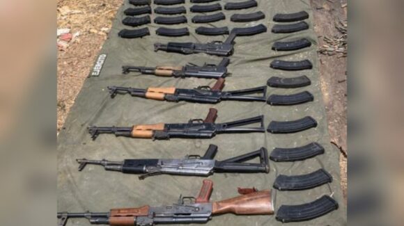 Ejército Mexicano localiza campamento ilegal, armas y municiones en Concordia