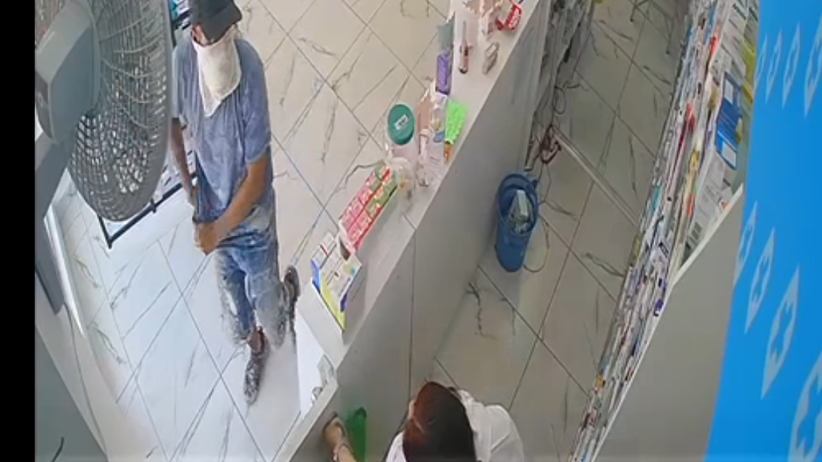 empleada de farmacia es agredida en culiacan