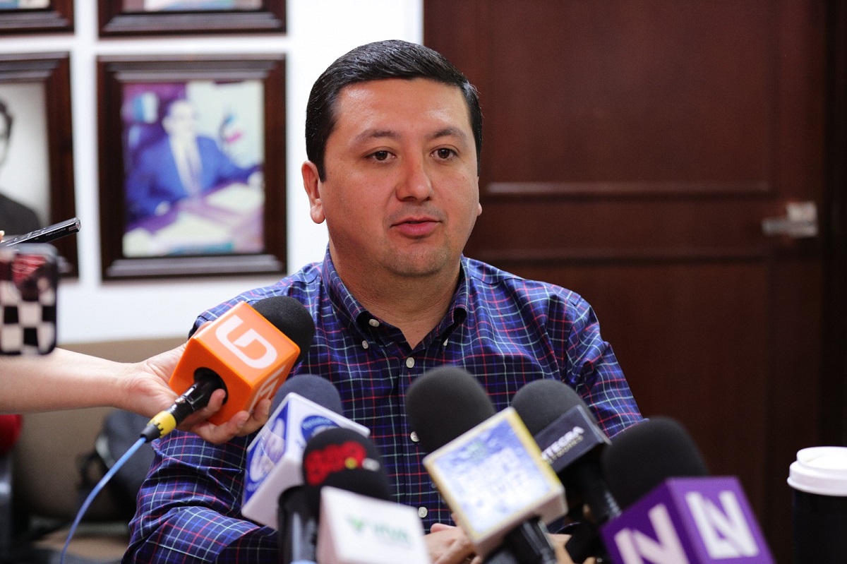 Atiende gobierno municipal a Rastreadoras de Guasave; comprometen apoyo