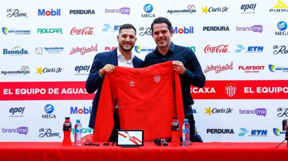 Necaxa anuncia a Fernando Gago como nuevo director técnico