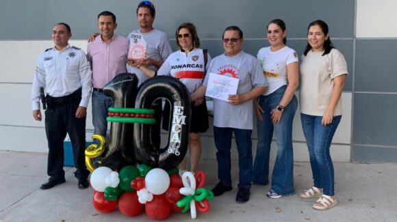 Festejan primer década de la Escuela Municipal de Ciclismo en Ahome y reconocen a su fundador, Kiko Fong