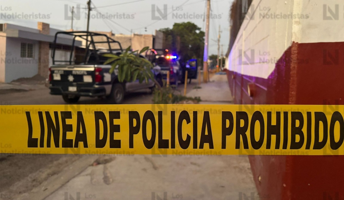 Hallan a dos hombres ejecutado a espaldas de secundaria en la Nakayama, en Culiacán