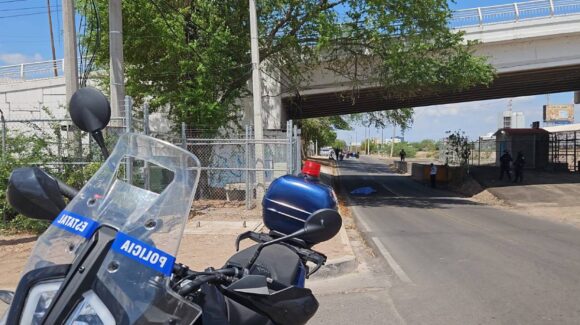 Con huellas de tortura abandonan cadáver de un hombre bajo puente de Culiacán