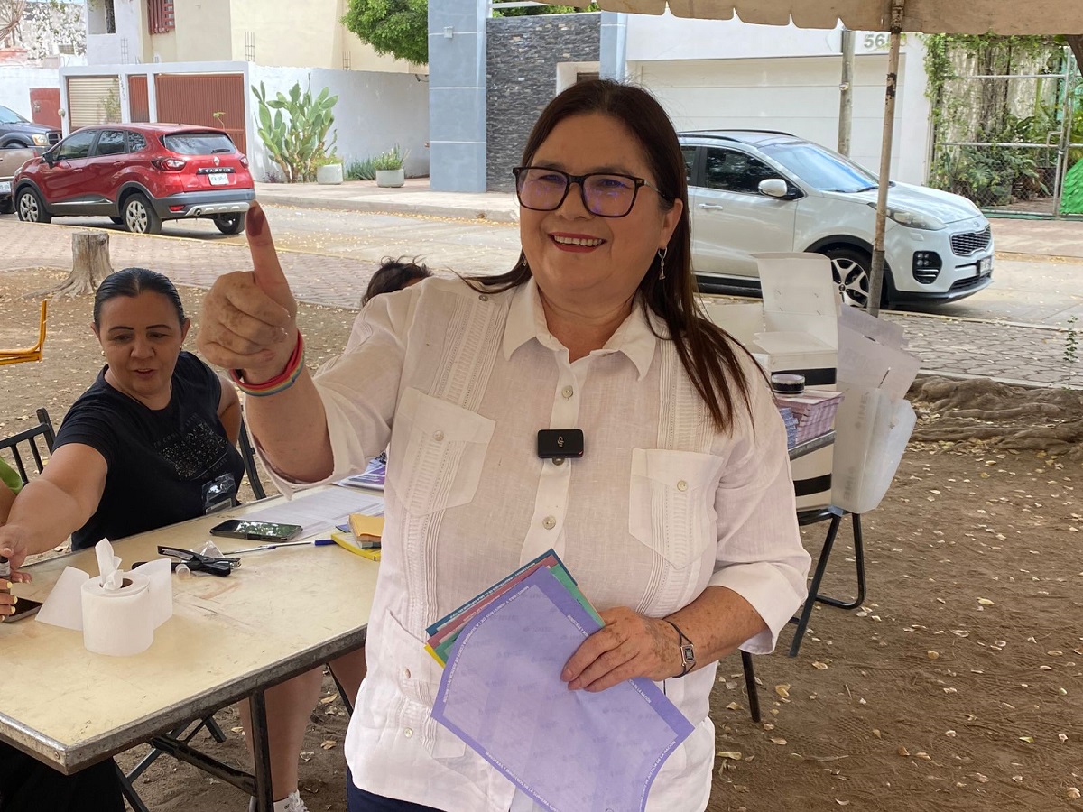 “Elecciones del Poder Judicial permitirán democratizar la justicia”: Senadora Imelda Castro emite su voto