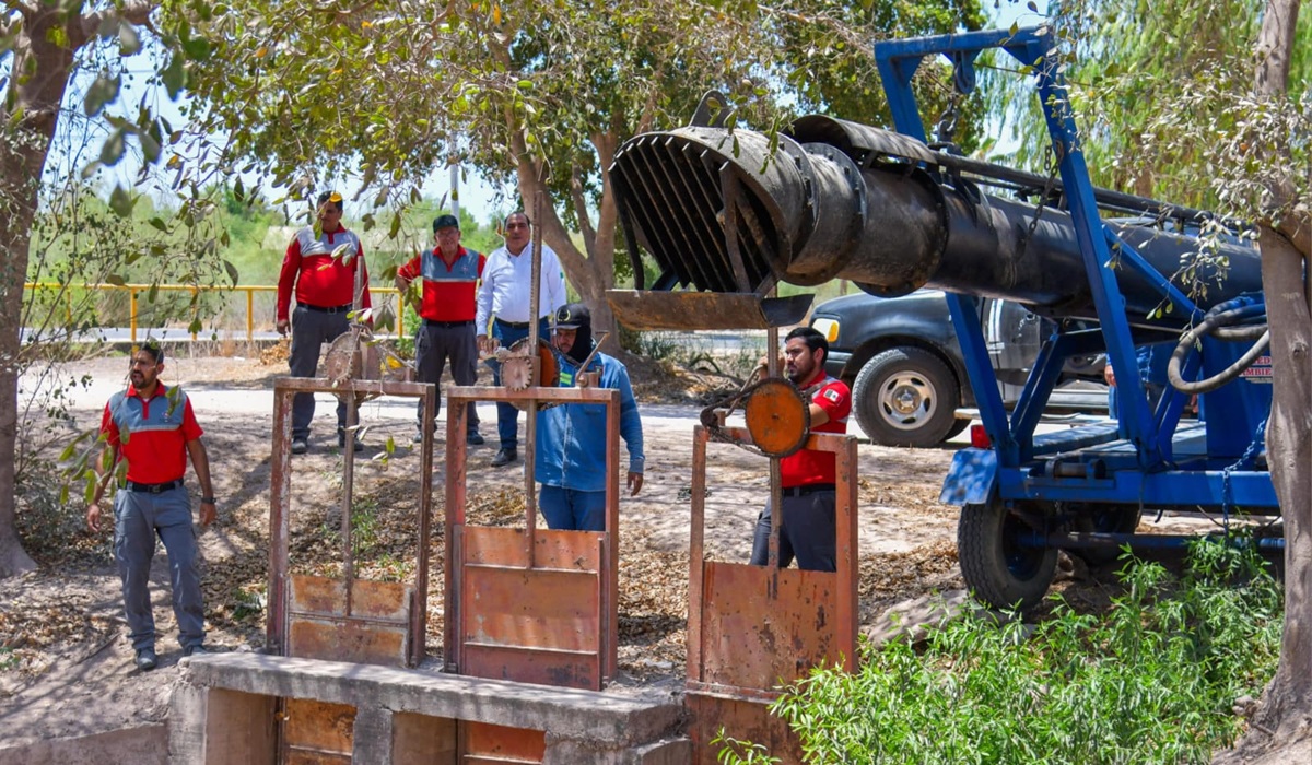 Instalan sistemas de bombeo en Las Garzas, en Guamúchil
