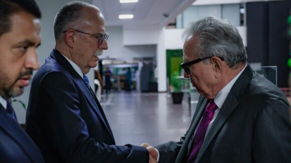 Este viernes 3 de octubre, Julio Berdegué visita Sinaloa para reunirse con Rocha y productores