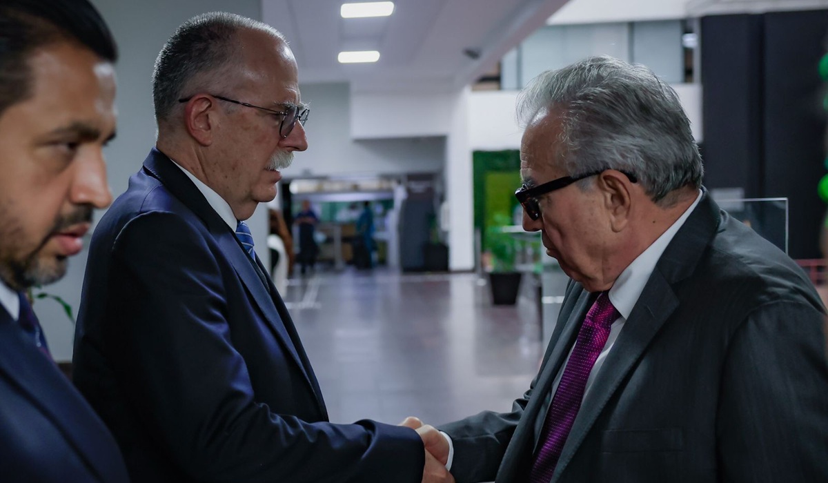 Rubén Rocha Moya se reúne con Julio Berdegué, titular de Sader