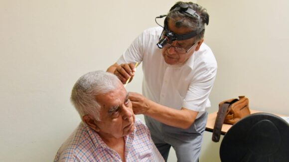DIF Salvador Alvarado realiza exitosa jornada de audiometría en beneficio de personas con discapacidad auditiva