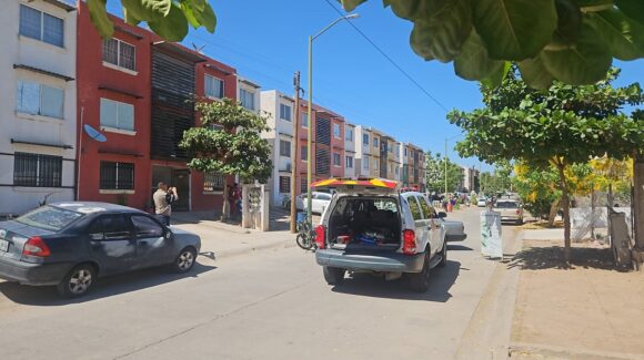 Ejecutan con “cuerno de chivo” a joven en la San Isidro de Culiacán