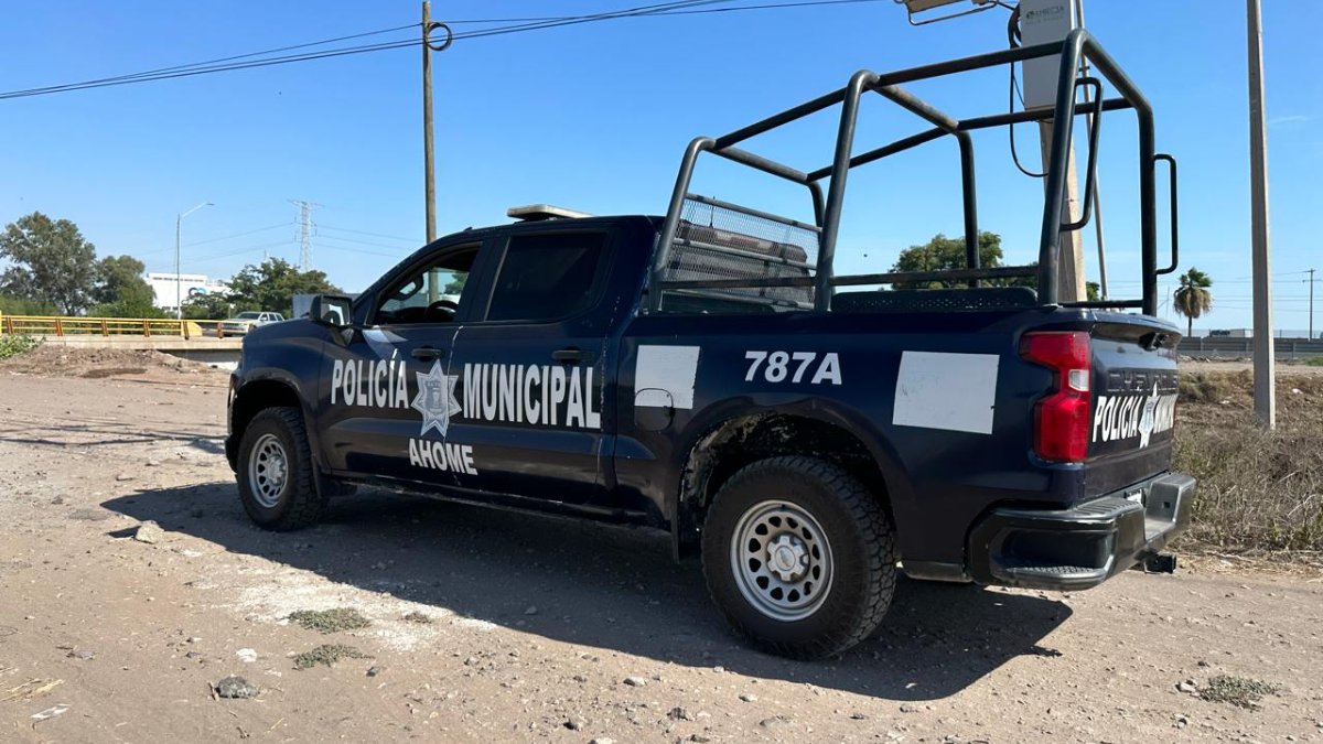 joven es atacado a balazos al circular por la carretera federal México 15 en Los Mochis