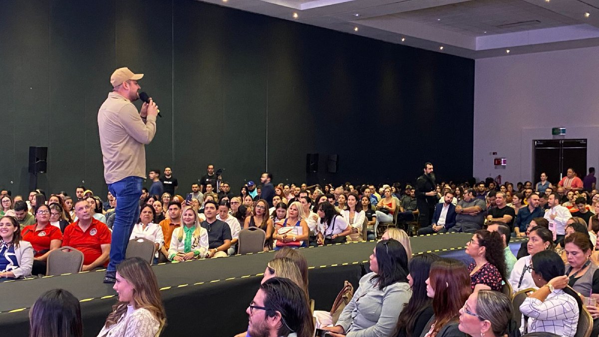 jovenes emprendimiento en mazatlan