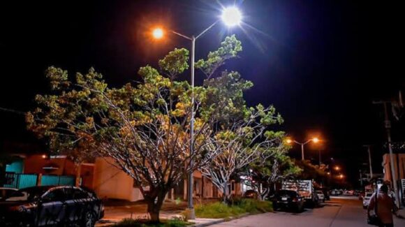 A un 30% de que desaparezca el alumbrado de sodio para convertirlo a LED en Mazatlán: Servicios Públicos