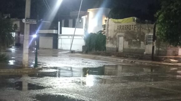 Con lluvia y tormenta eléctrica, despiden junio en Guasave