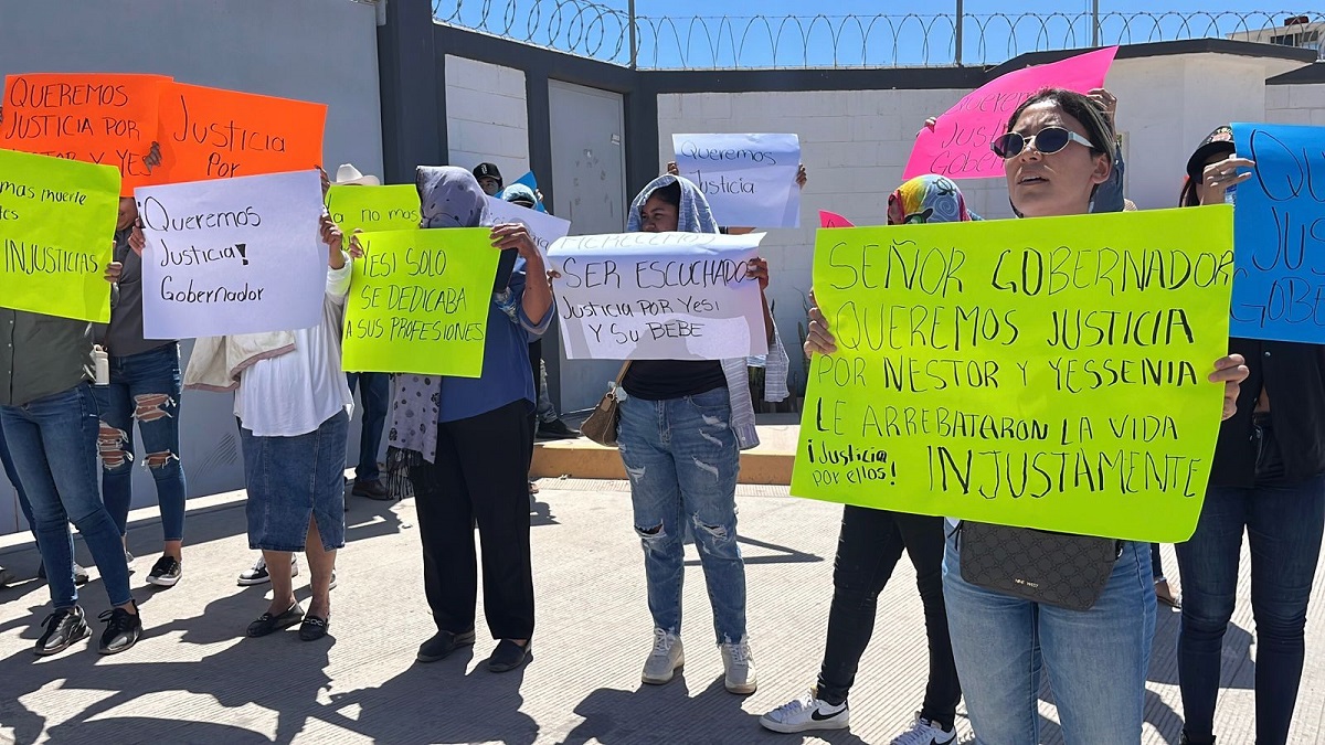 ¡Queremos justicia! Se manifiestan en Guasave por Néstor y Karla, asesinados presuntamente por la GN