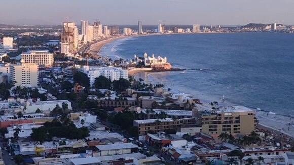 Junio estará ocupado con muchos eventos en Mazatlán; esperamos 40 mil visitantes y 500 mdp en derrama: Estrella Palacios