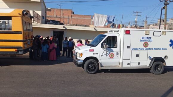 Menor de 14 años es atropellado por camioneta en Villa Unión