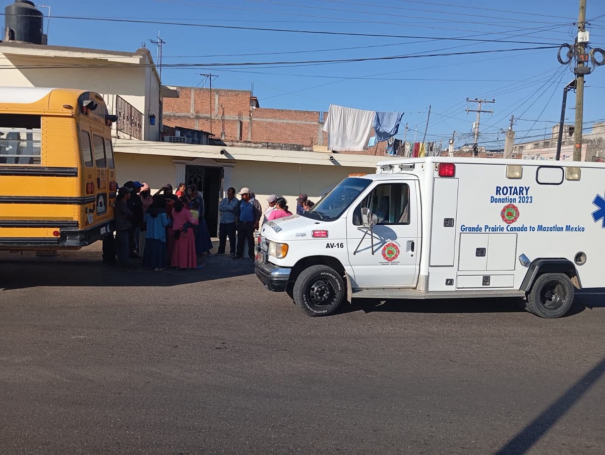 Menor de 14 años es atropellado por camioneta en Villa Unión