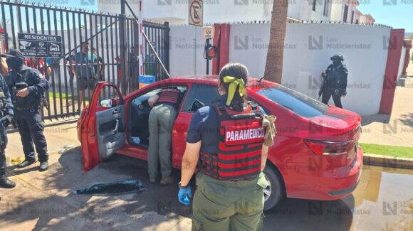 Ejecutan a Dulce Arely frente a una privada de Culiacán