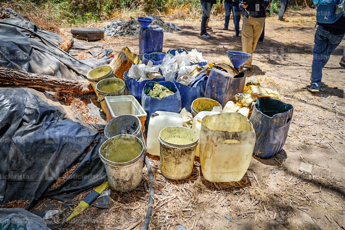 ¡Producía una tonelada de cristal diaria! Ejército desmantela un narcolaboratorio móvil y otro fijo en Culiacán