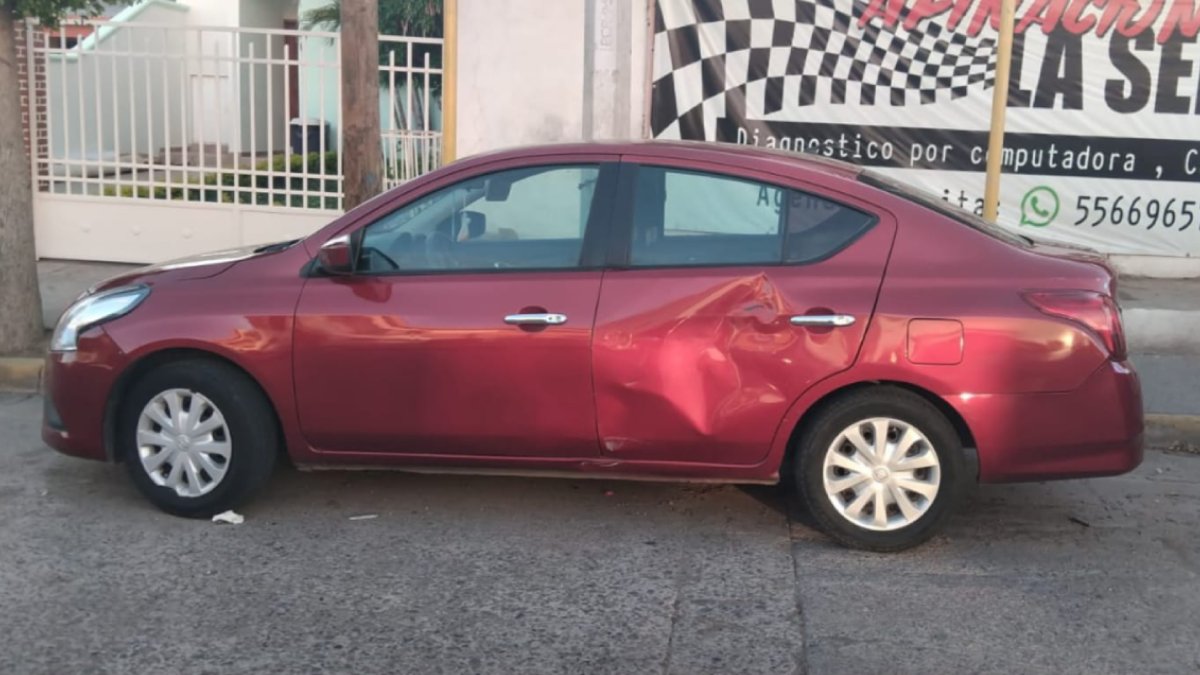 En Culiacán, recuperan auto con reporte de robo; estaba en Tierra Blanca