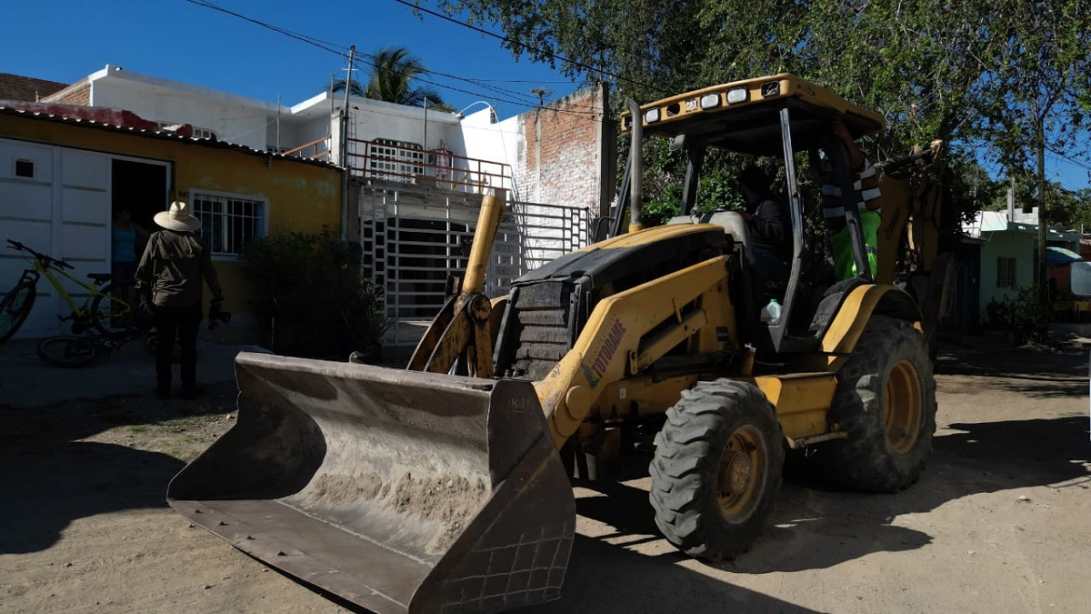 Asegura Estrella Palacios llevar un 50% de avance del Plan de Obras Públicas 2025