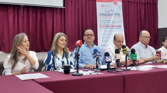 Cruzarán información entre patronato Pro-Educación de Ahome y gobierno federal para evitar duplicidad de becas
