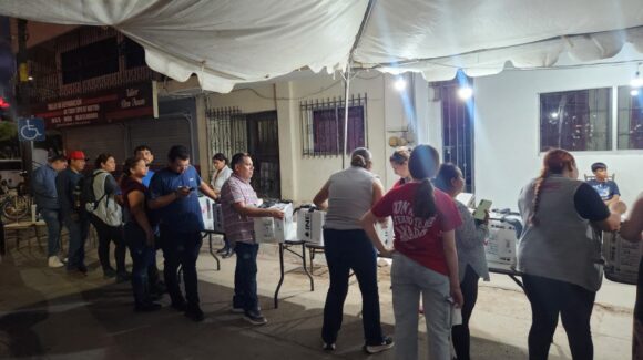 Por la violencia, se quedan “atorados” paquetes electorales en Choix