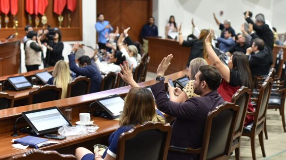 Drones bajo la lupa: Congreso de Sinaloa analiza sancionar su uso para espiar, atacar o matar