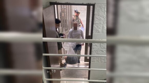Detienen a presunto homicida deportado desde EE.UU., enfrenta cargos en Sinaloa