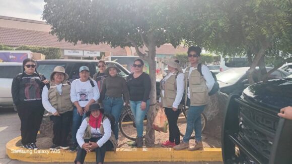 Piden ayuda para la búsqueda; Rastreadoras de Guasave solicitan agua, sueros y gasolina