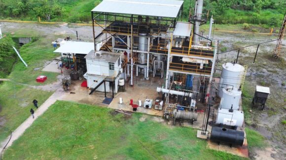 ¿Qué dice Sheinbaum sobre la minirefinería clandestina de huachicol descubierta en Veracruz?