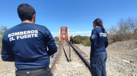 Localizan a un hombre sin vida dentro del río en San Blas, El Fuerte