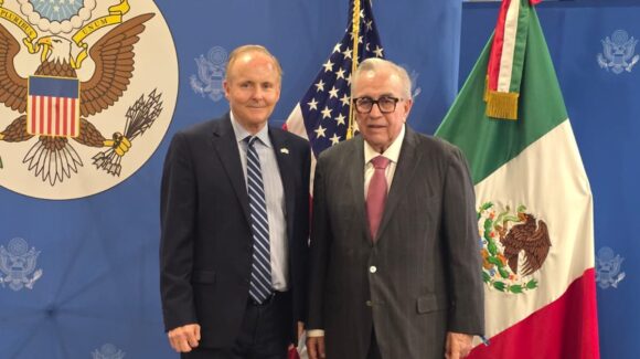 ¡Respaldo! Invitado por Consulado, asiste Rocha a evento por 249 aniversario de la independencia de EUA en Hermosillo
