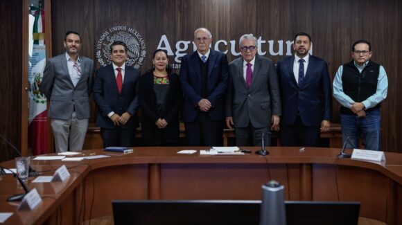 Se reúnen Rubén Rocha y Julio Berdegué, abordan temas pendientes en el campo sinaloense 